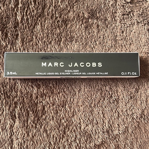 MARC JACOBS 38 GOLD GETTER HIGHLINER LIQUID-GEL EYELINER - Picture 4 of 5